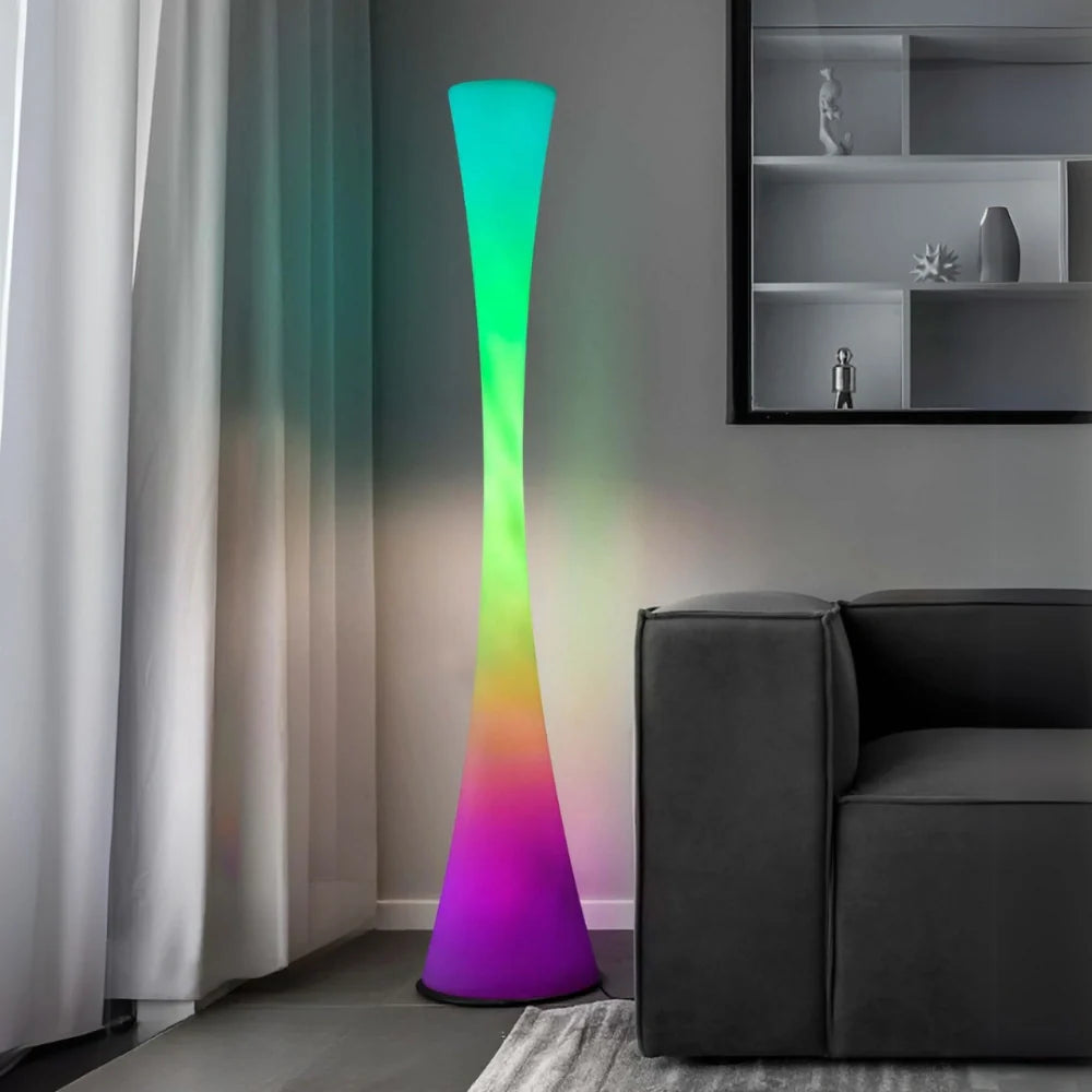 SunSpire Outdoor Lamp