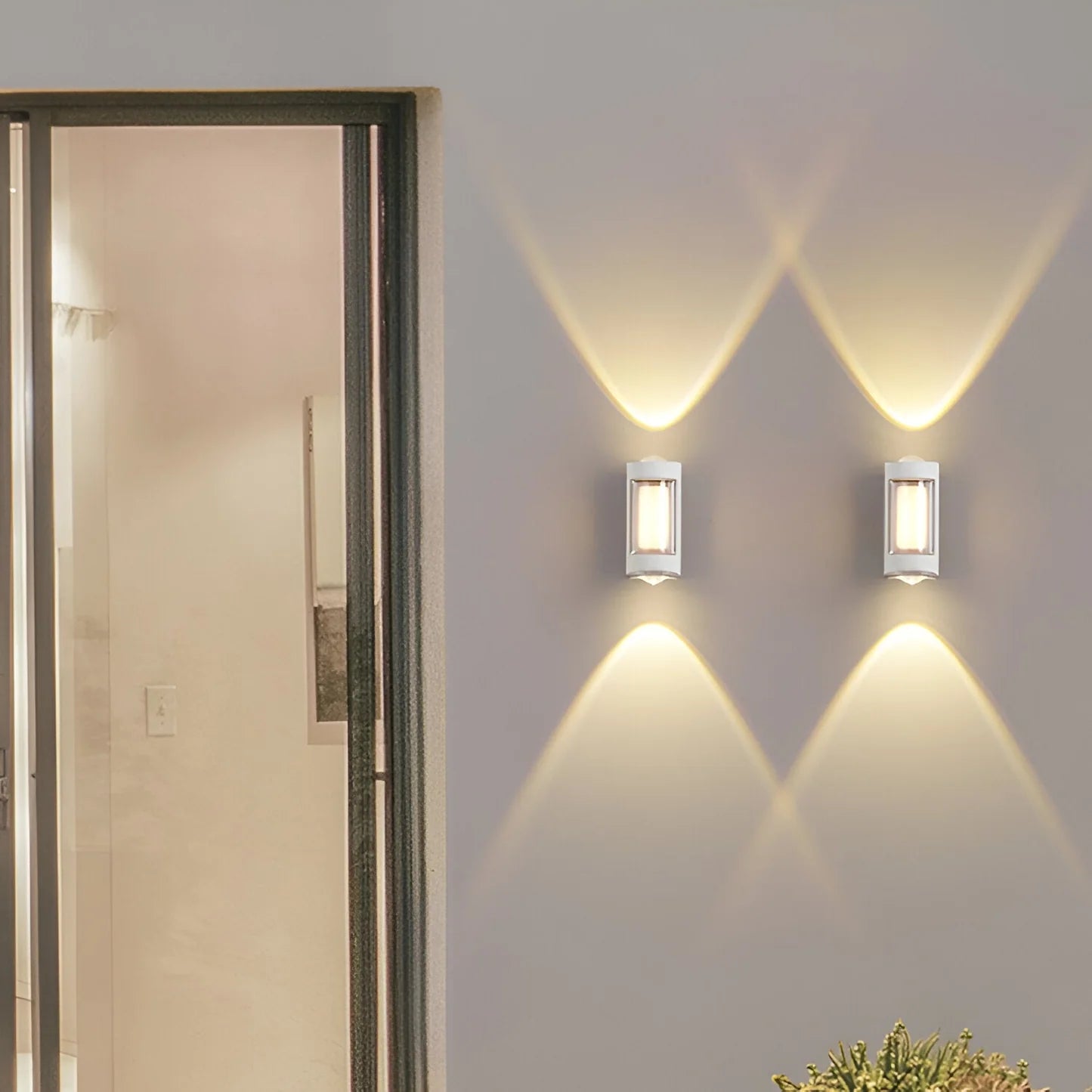 Renara Modern Outdoor Wall Lamp