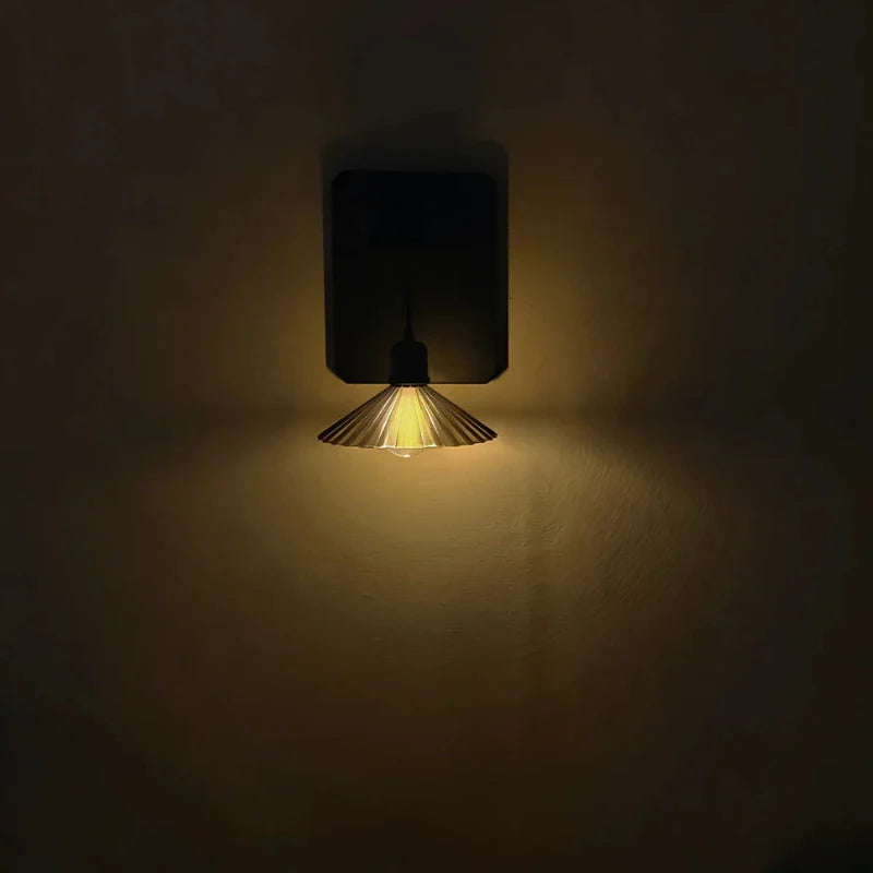 LunaWeave Lantern