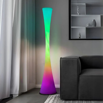 SunSpire Outdoor Lamp