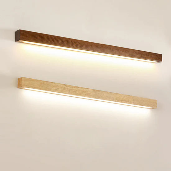 Tullia Stylish wooden wall lamp