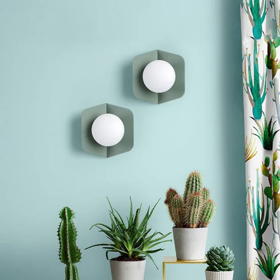 Nikos Macaron wall lamp