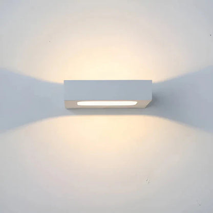 Uvina Adjustable LED Wall Lamp Indoor