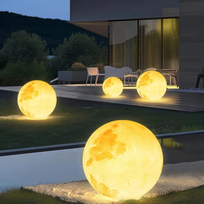 Aurora Moon Garden Light