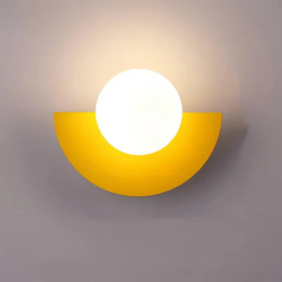 Lyca Stylish Indoor Wall Lamp