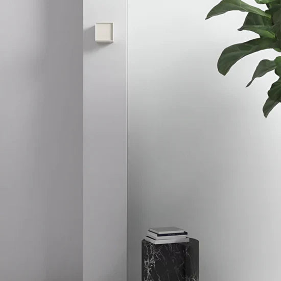 Nyxen Minimalist Indoor Wall Lamp