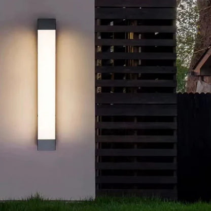 Flaero Luxury Outdoor Wall Lamp