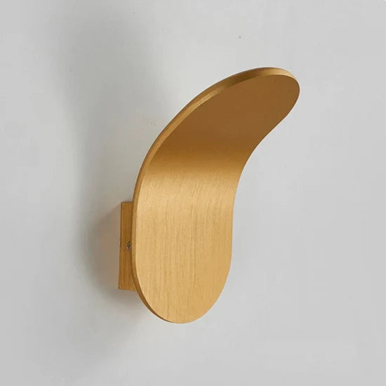 Pythia Scandinavian Wall Lamp