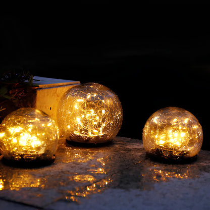 SolarGlobe Garden Light