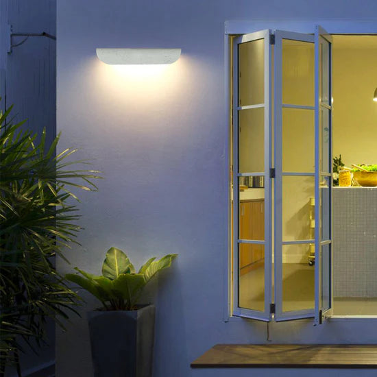 Astoria Modern Curved Outdoor Wall Lamp
