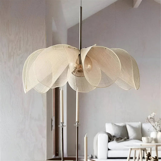 Alethea Bohemian Vintage Flower-Shaped Pendant Lamp