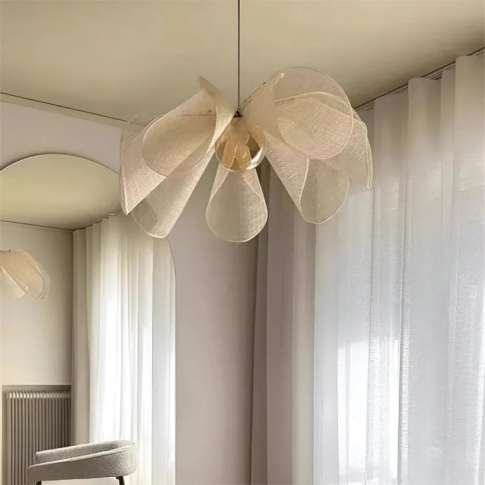 Alethea Bohemian Vintage Flower-Shaped Pendant Lamp