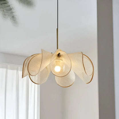 Alethea Bohemian Vintage Flower-Shaped Pendant Lamp