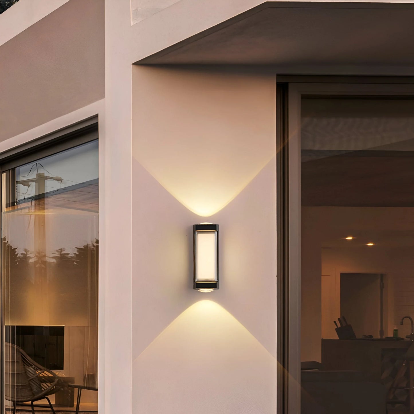 Renara Modern Outdoor Wall Lamp