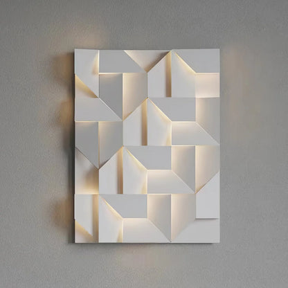 Isara Minimalist Aluminum Wall Lamp