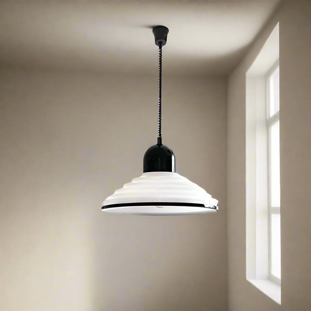 Lunoria Stylish Glass Pendant Lamp for Modern Spaces